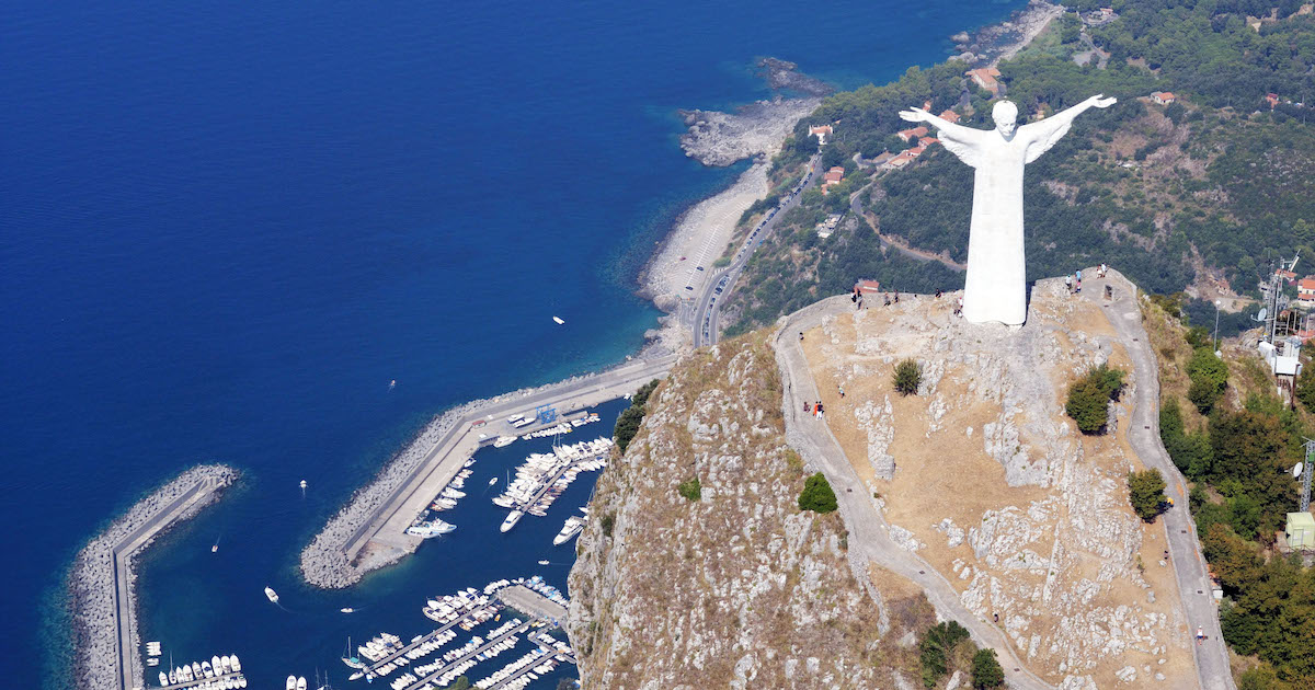 Statua del Cristo Redentore, Maratea