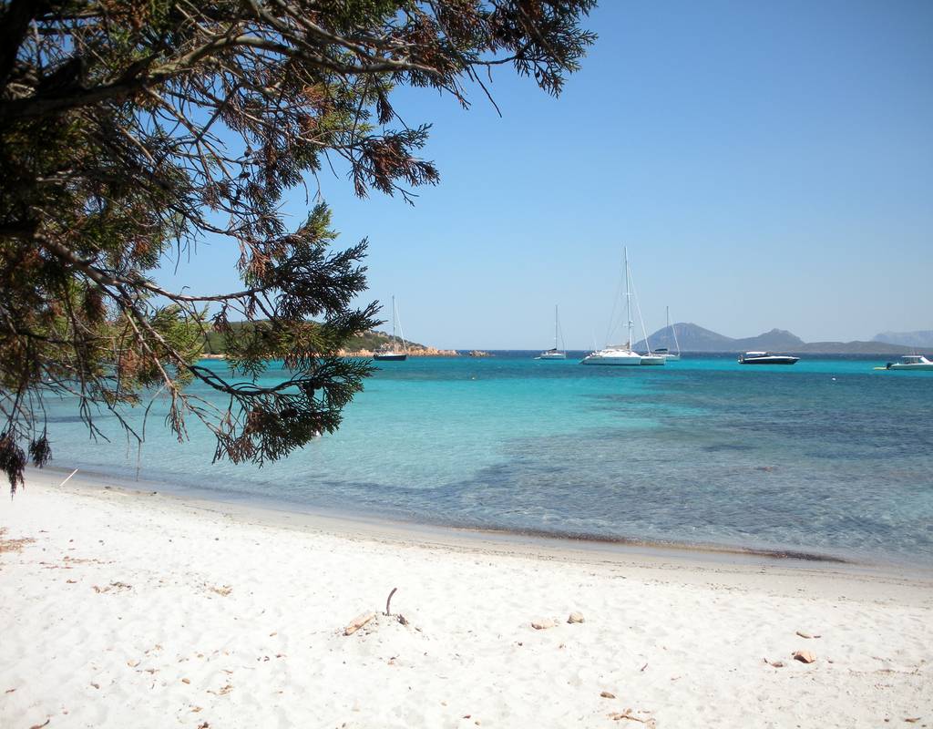 Cala Liscia Ruja