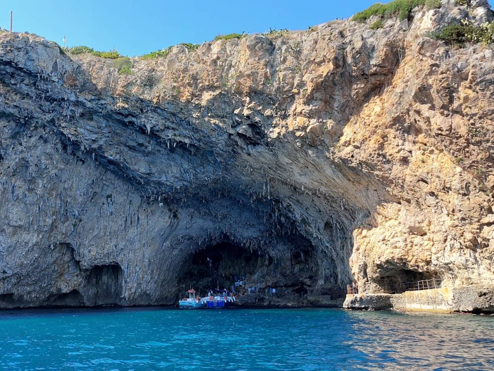 Grotta Zinzulusa, Castro