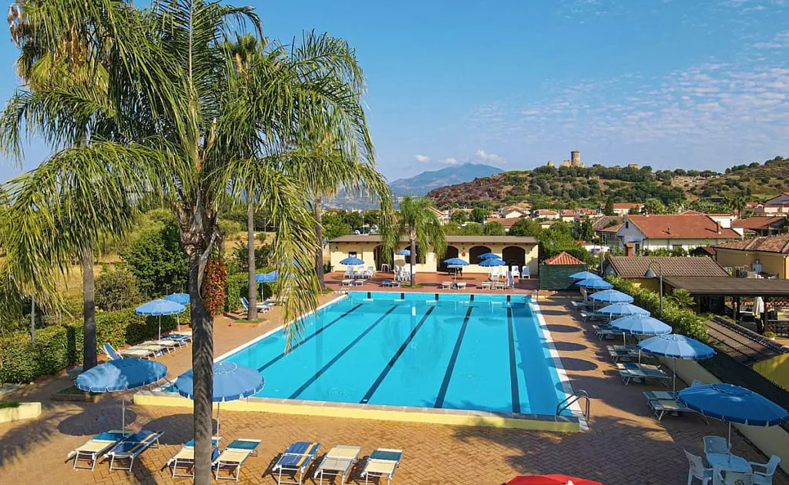 SOLONE BEACH RESORT