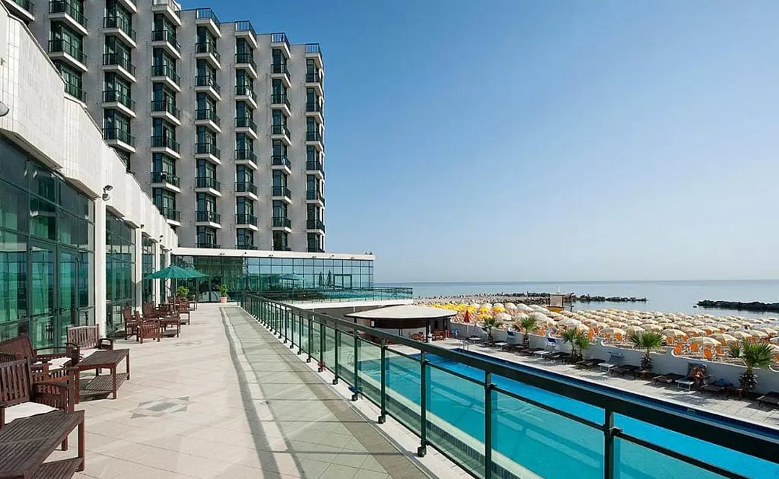 MEDITERRANEO RESORT