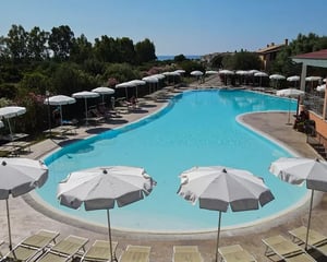 Marina Rey Beach Resort