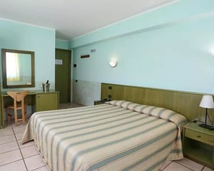 Hotel Cocoon