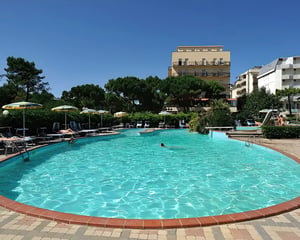 Hotel Ausonia
