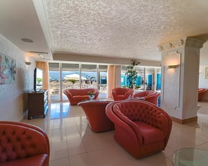 Dada Hotels Imperial Beach