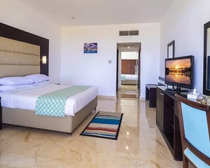 Blend Elphistone Resort