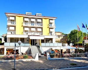 Hotel St Moritz