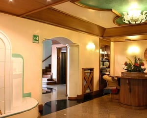 Hotel Aurora