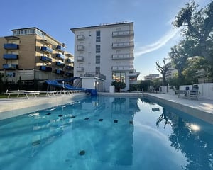 Club Hotel Residence