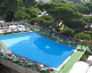Hotel Nadir