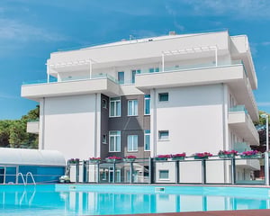 Hotel Nadir