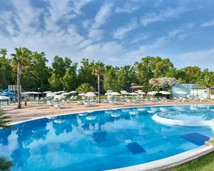 Serenè Resort