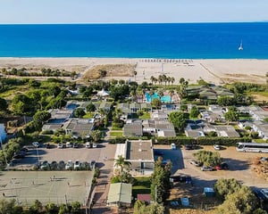 Fruit Village Le Dune Beach Resort