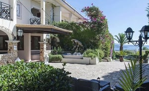 Amaregold Hotel Palau