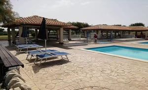 Kamarina Resort