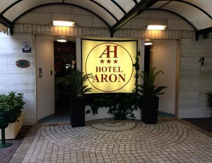 Hotel Aron
