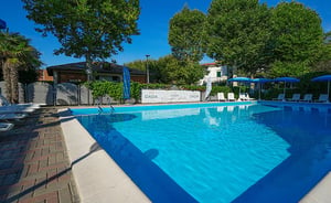 Dada Hotels Dasamo