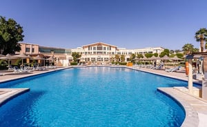 Shoni Bay Resort