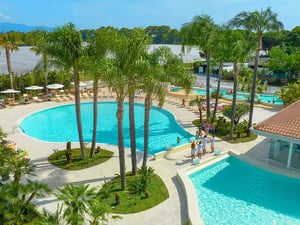 Fruit Village Mia Resort