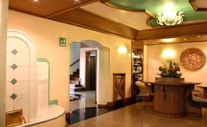 Hotel Aurora