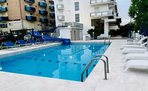 Club Hotel Residence