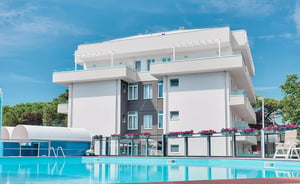 Hotel Nadir