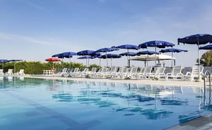 Hotel Village Paradise