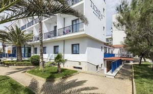 Ticho's Greenblu Hotel