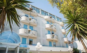 Eden Beach Club