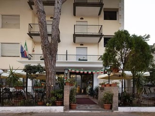 Hotel Cortina