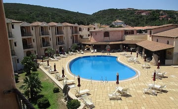 Club Esse Posada Beach Resort