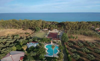 RESORT BORGO DEGLI ULIVI NATURAL VILLAGE