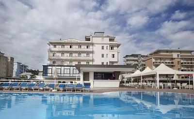 Hotel Tokio Village