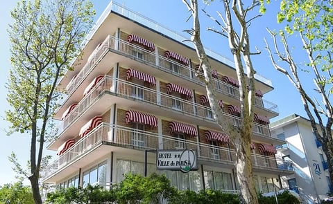 Hotel Ville de Paris