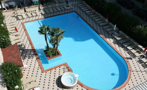 Hotel de Paris