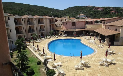 Club Esse Posada Beach Resort