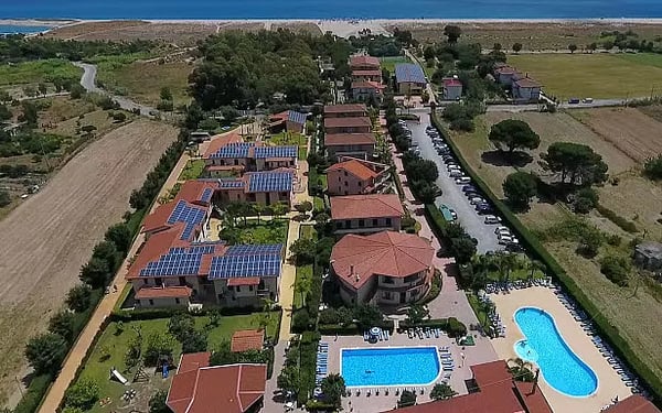 Club Esse Aquilia Beach Village