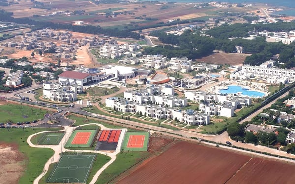 Riva Marina Resort