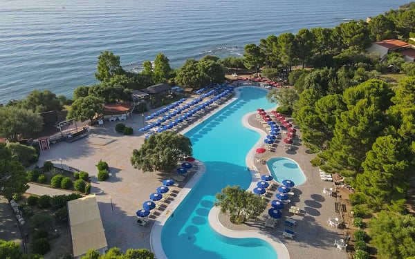 Club Esse Palmasera Resort