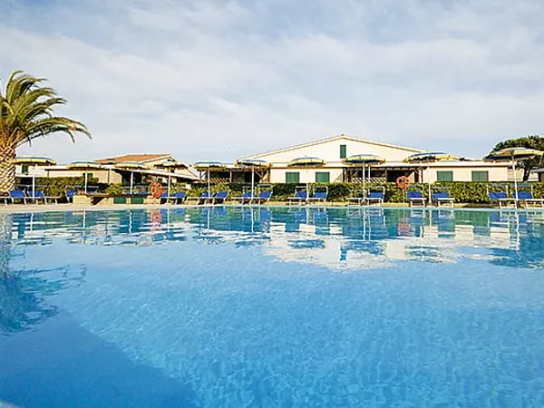 Villaggio Turistico la Cecinella