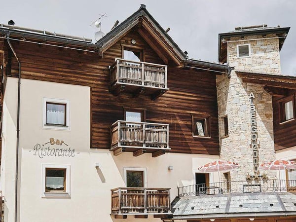 Hotel 2000 Eira