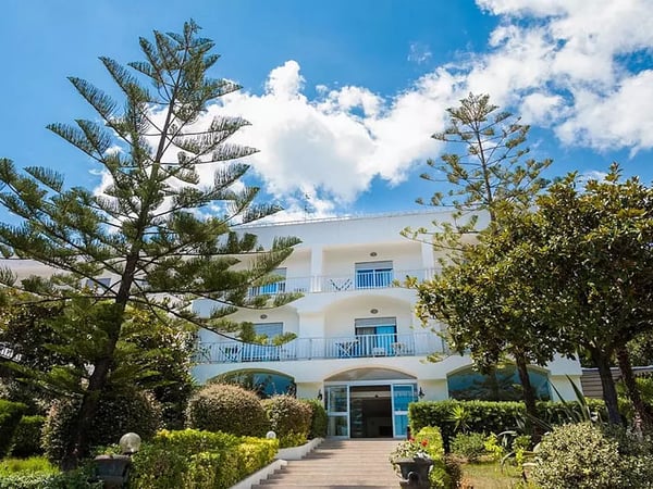 Marcaneto Hotel