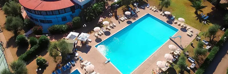 Mira Hotel & Residence