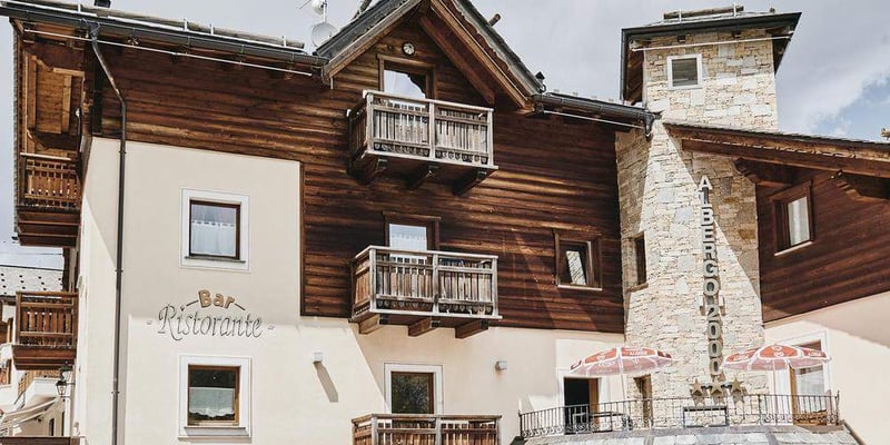 Hotel 2000 Eira