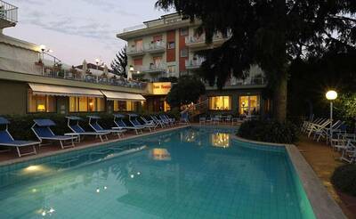 Hotel Bergamo - Liguria, San Bartolomeo al Mare
