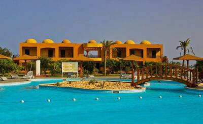Wadi Lahmy Azur Beach Resort