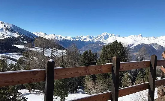 Hotel Etoile de Neige - Valle d'Aosta, Pila