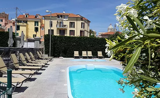 Residence Riviera Palace - Liguria, Loano