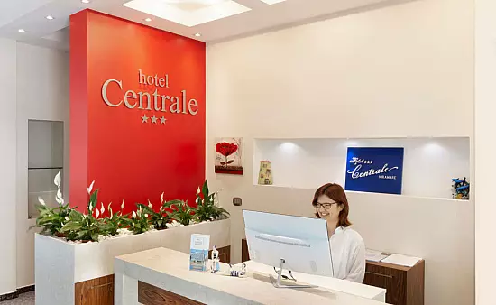 Hotel Centrale - Emilia-Romagna, Miramare di Rimini