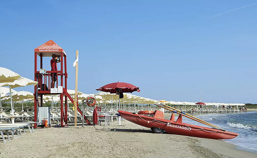Evvai Special Riva Marina Resort